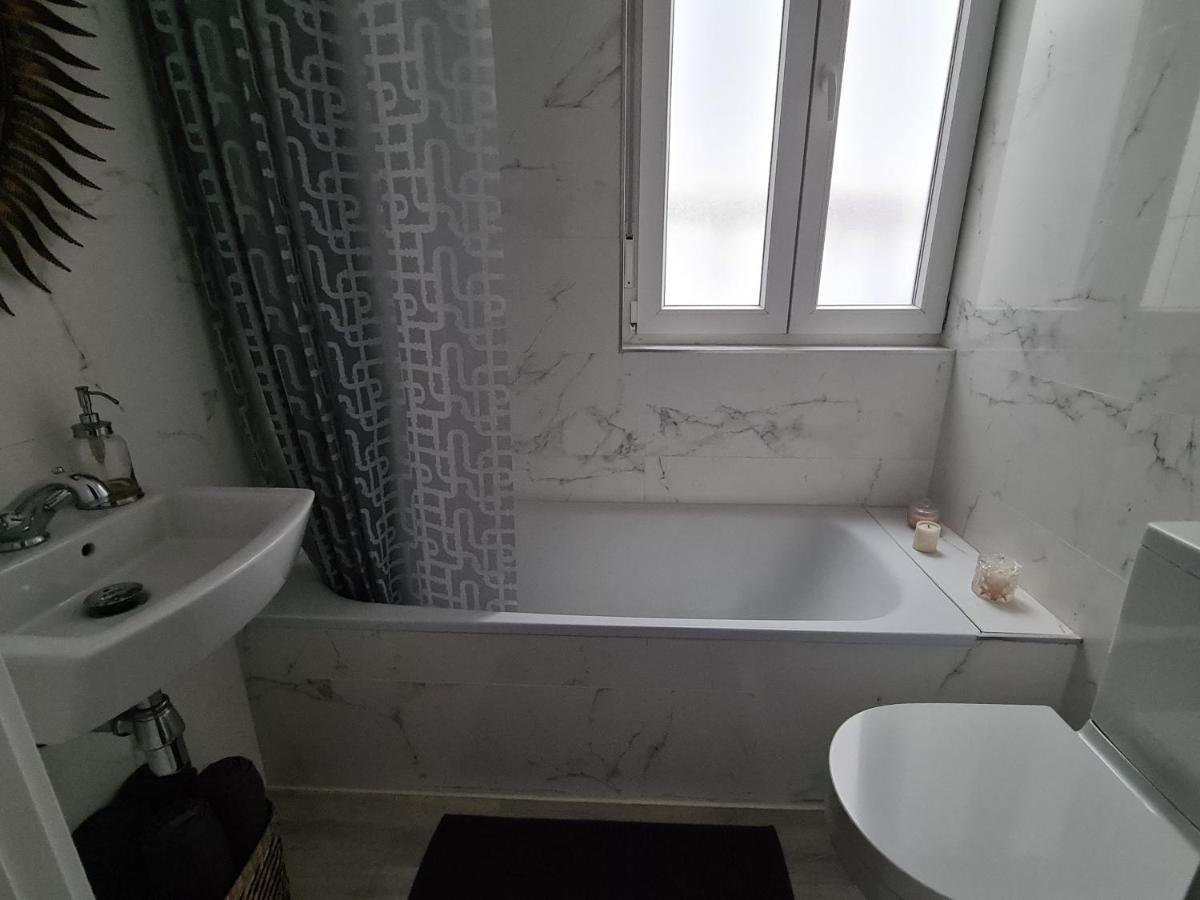 82кв.м 2, 2 баня Апартамент
 в Центро Хихон Екстериор снимка